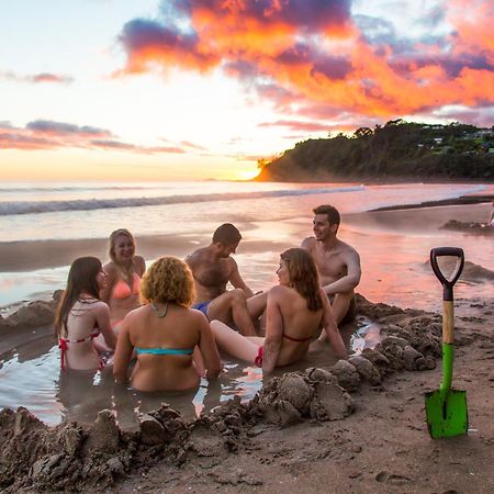 Hot Water Beach Top 10 Holiday Park Hotwater Beach Exteriör bild